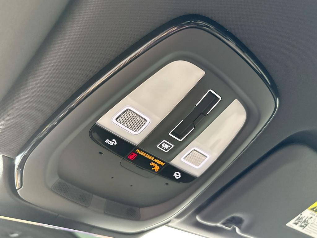 new 2026 Volvo XC60 car, priced at $52,920