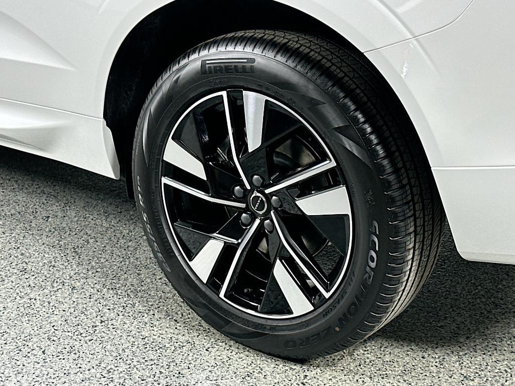 new 2026 Volvo XC60 car, priced at $52,920