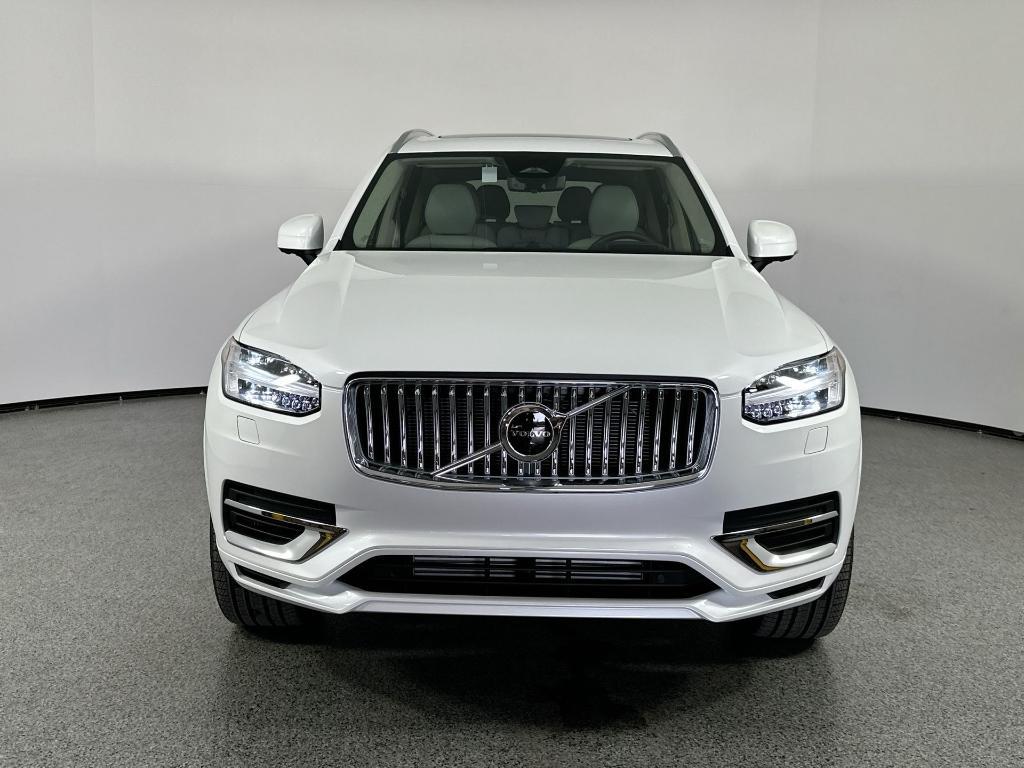 new 2025 Volvo XC90 Plug-In Hybrid car, priced at $85,660