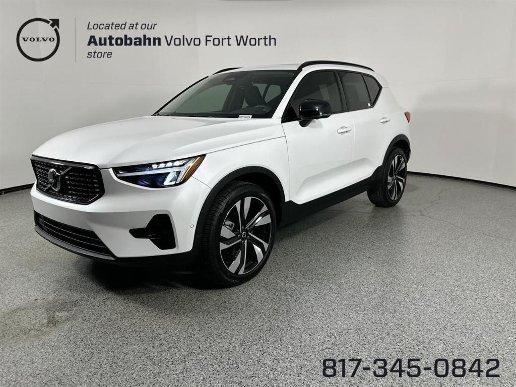 used 2024 Volvo XC40 car, priced at $35,215