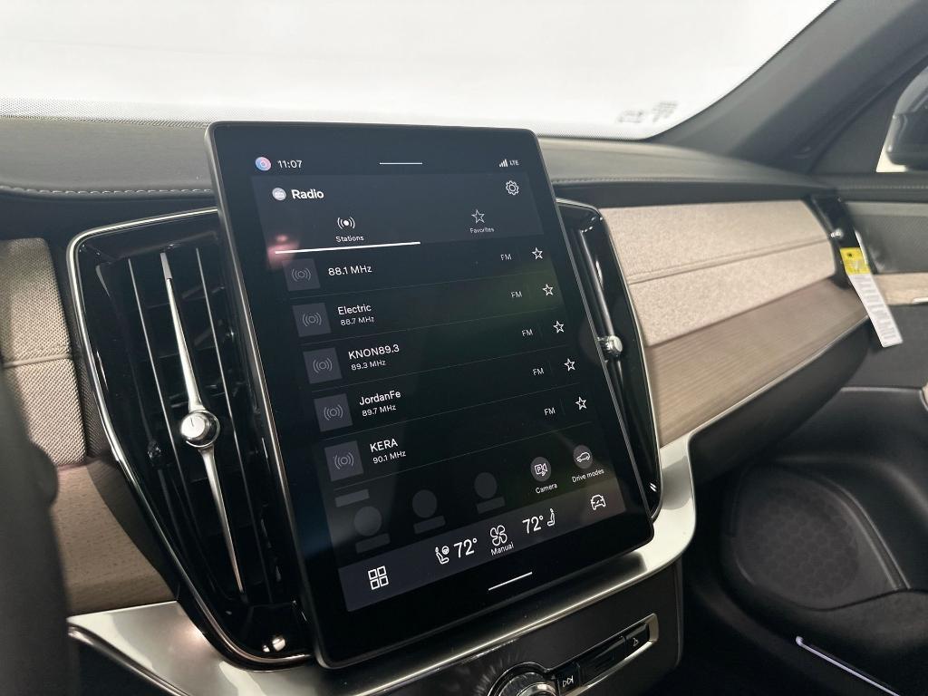 new 2026 Volvo XC90 car, priced at $71,825