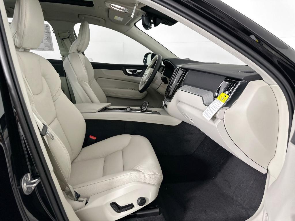 new 2025 Volvo XC60 car, priced at $54,610