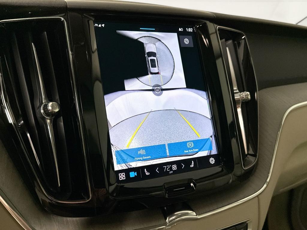 new 2025 Volvo XC60 car, priced at $54,610