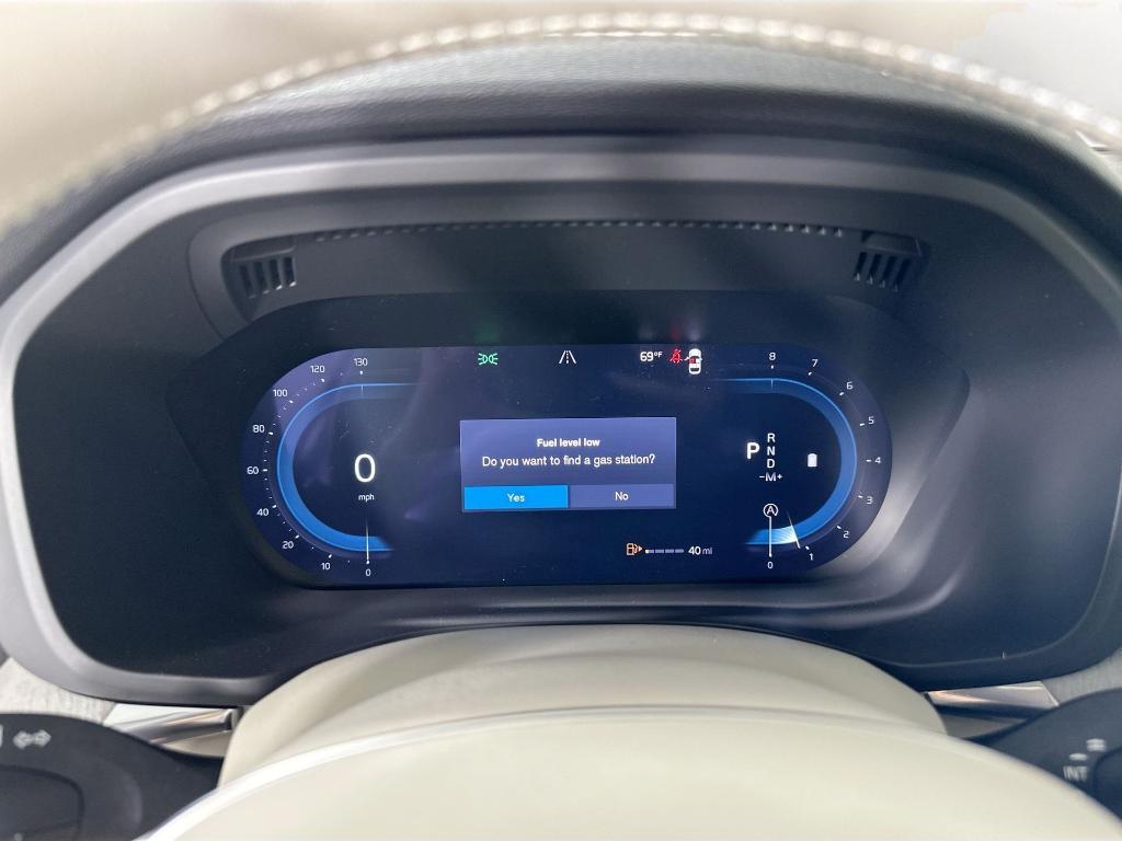 new 2025 Volvo XC60 car, priced at $54,610
