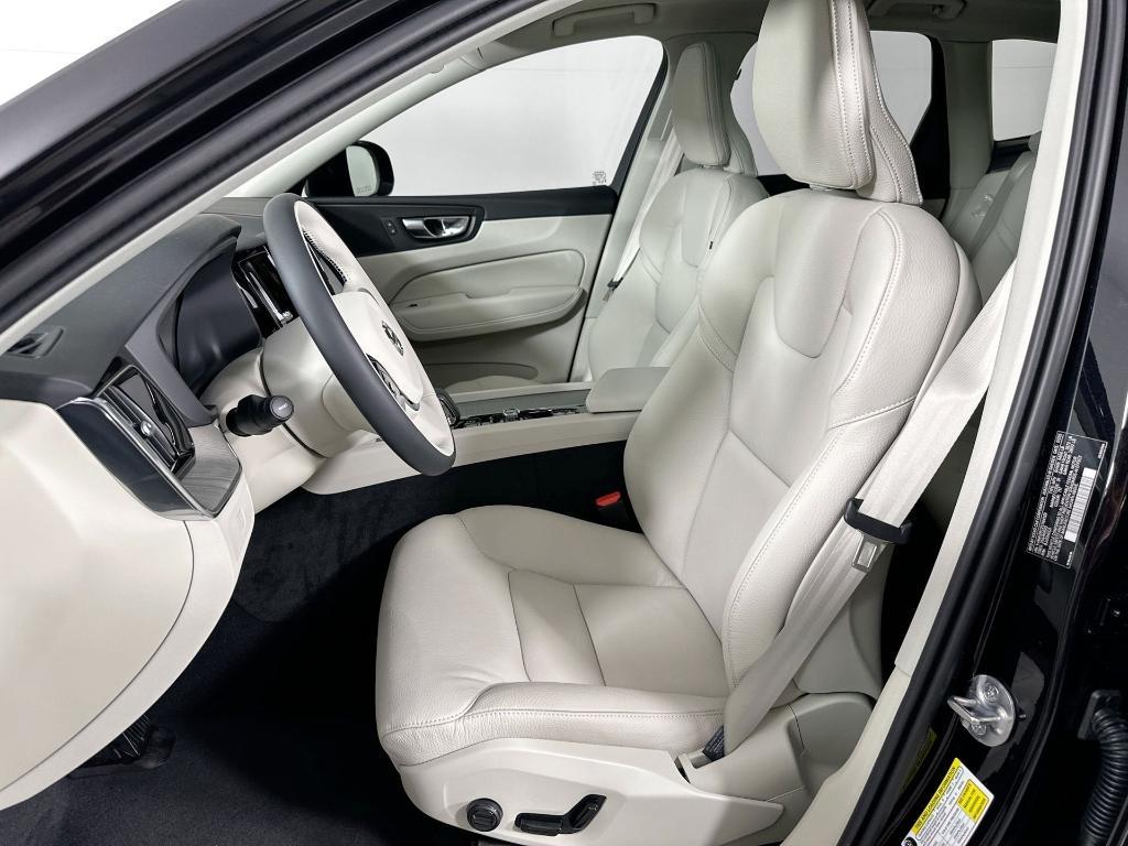 new 2025 Volvo XC60 car, priced at $54,610