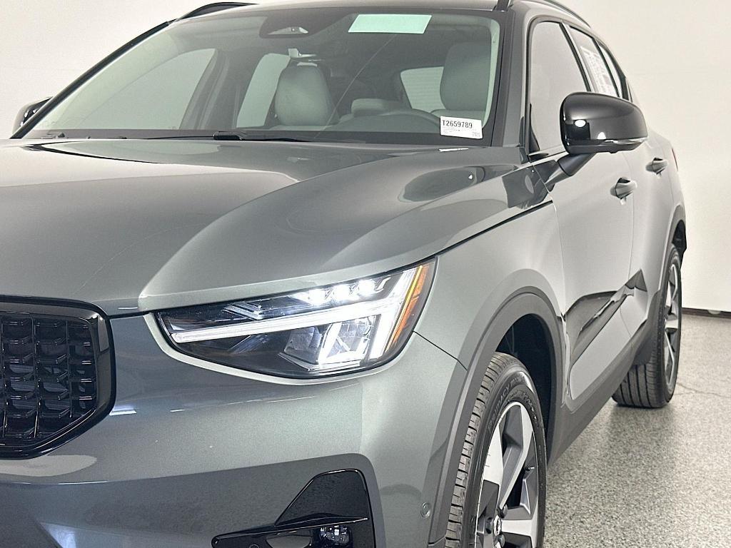 new 2026 Volvo XC40 car, priced at $45,850