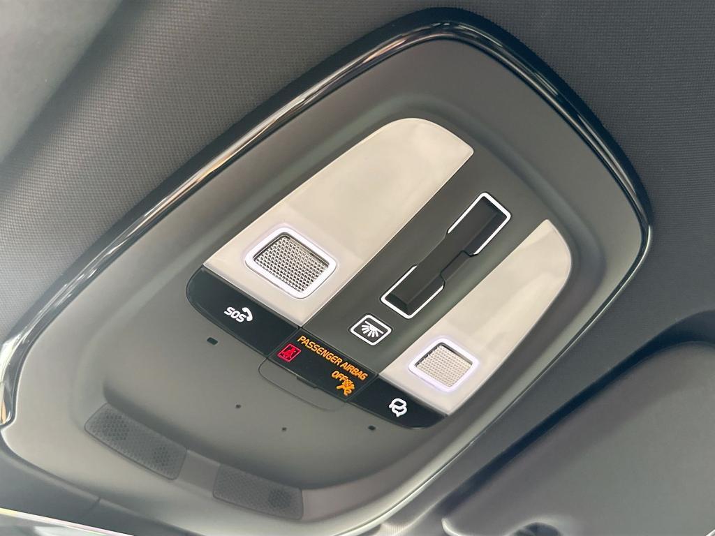 new 2026 Volvo XC60 car, priced at $57,985