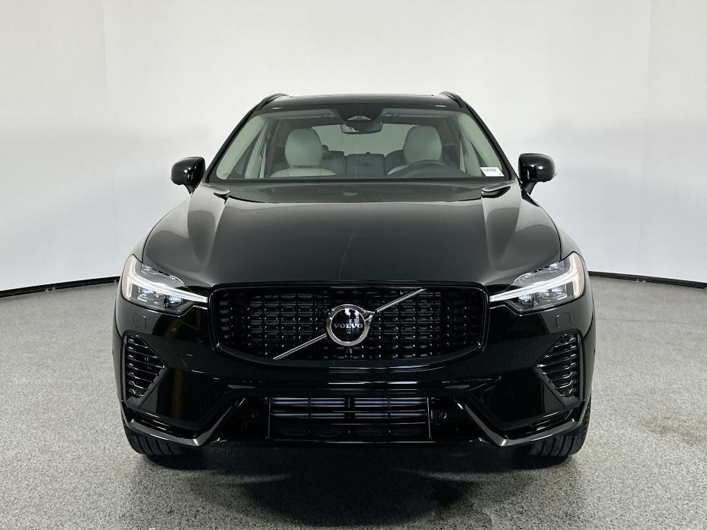 new 2025 Volvo XC60 Plug-In Hybrid car, priced at $52,435