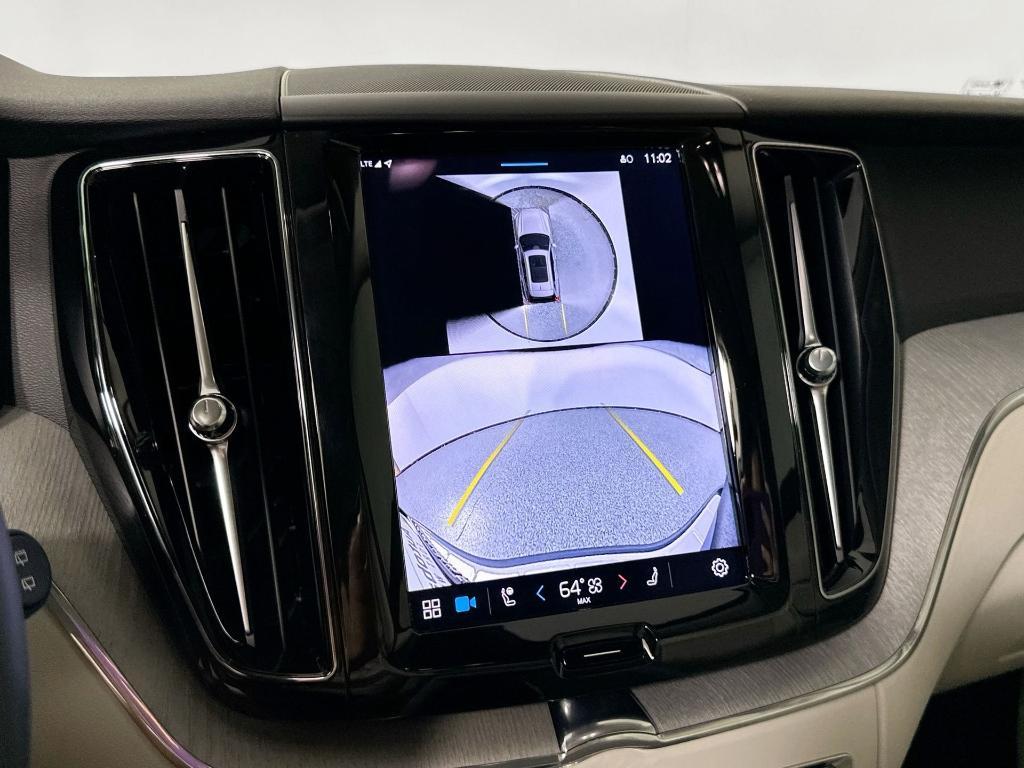 new 2025 Volvo XC60 car, priced at $51,567