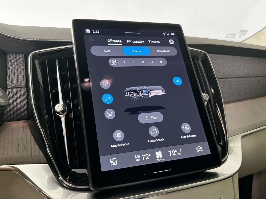 new 2026 Volvo XC90 car, priced at $75,155
