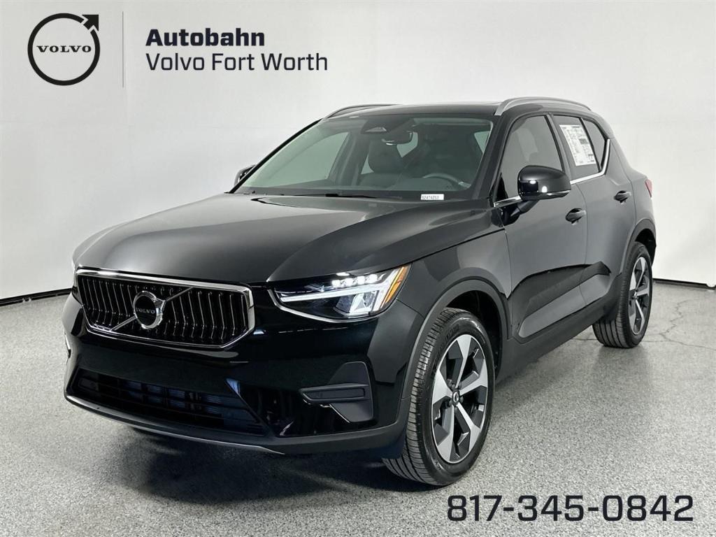 new 2025 Volvo XC40 car, priced at $44,515