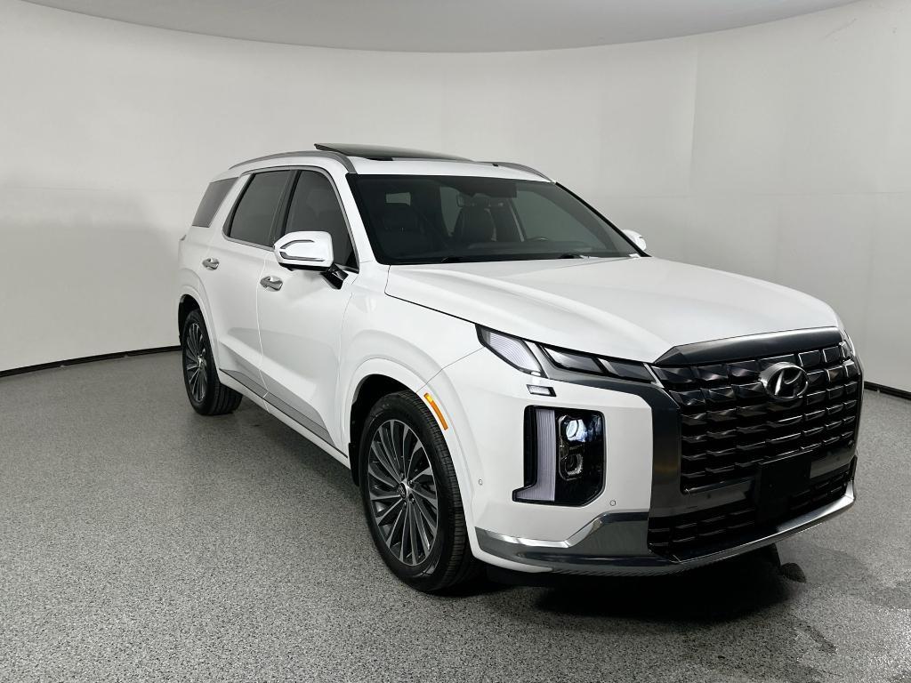 used 2023 Hyundai Palisade car, priced at $42,283