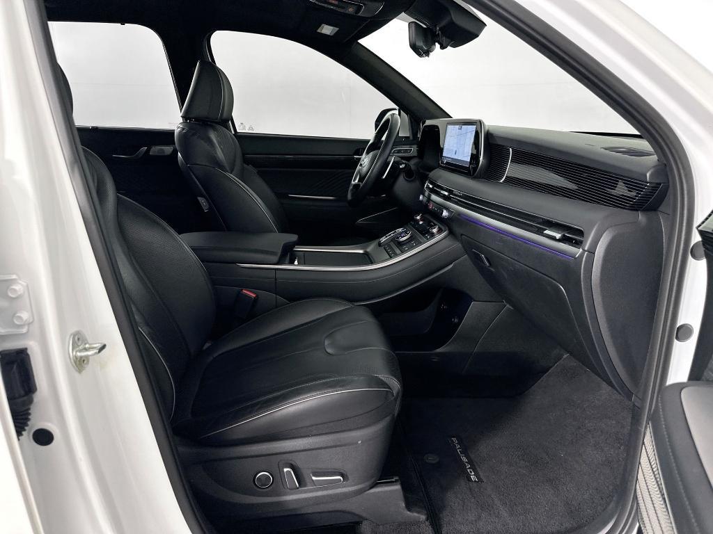 used 2023 Hyundai Palisade car, priced at $42,283