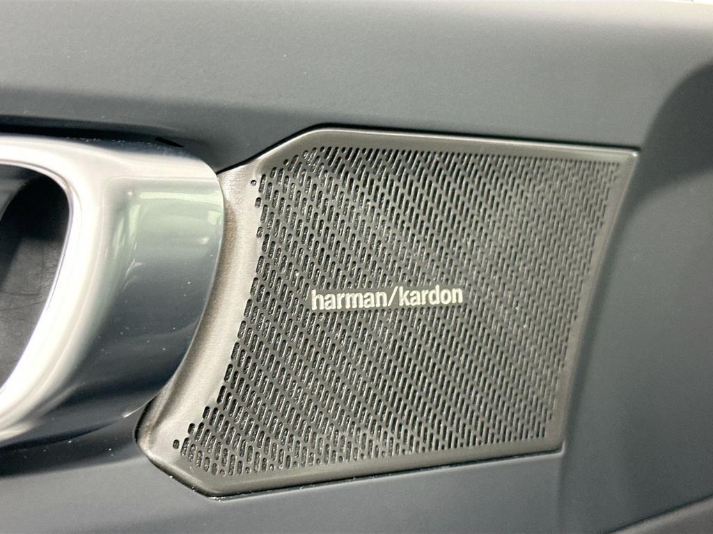 used 2023 Volvo XC40 Recharge Pure Electric car, priced at $31,487