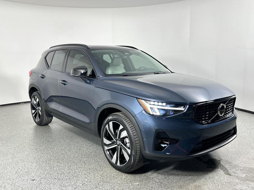 new 2026 Volvo XC40 car, priced at $47,200