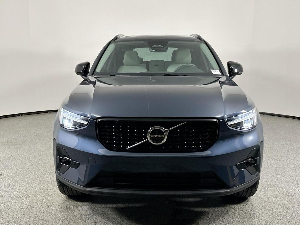 new 2026 Volvo XC40 car, priced at $47,200