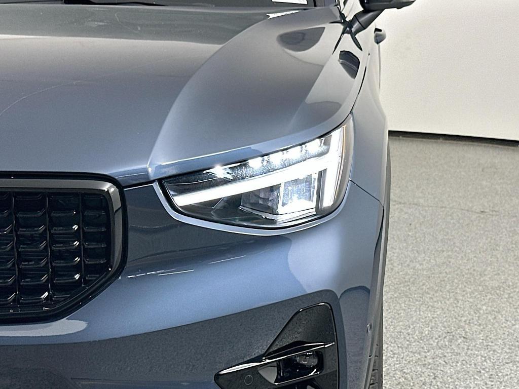new 2026 Volvo XC40 car, priced at $47,200