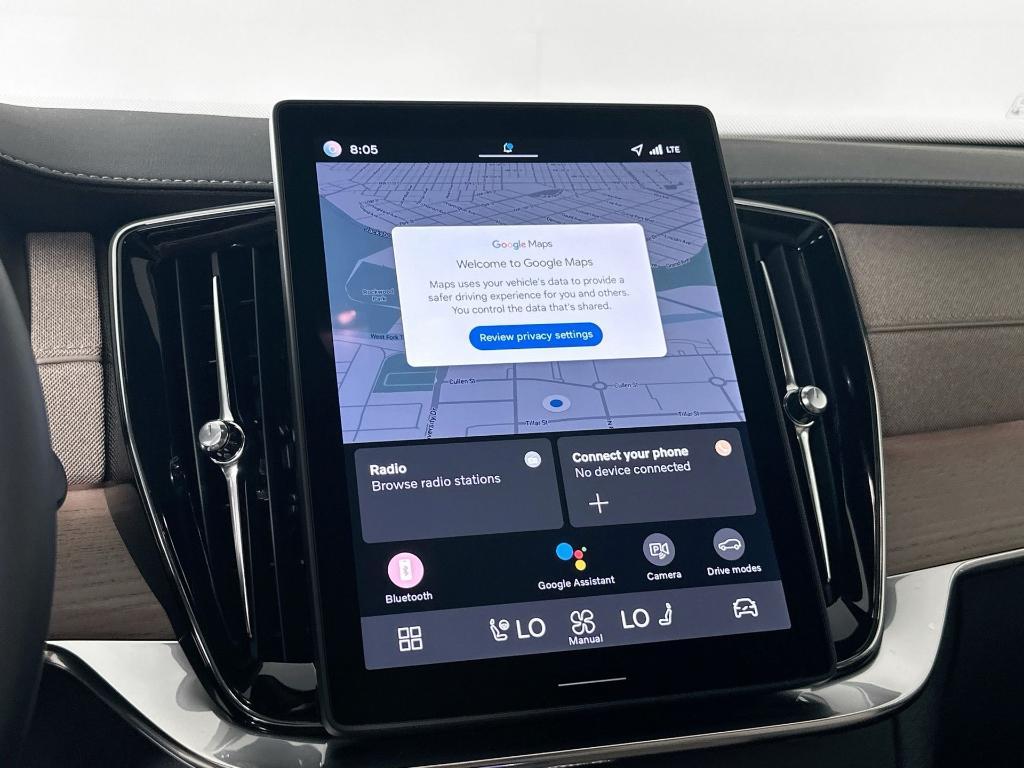 new 2026 Volvo XC90 car, priced at $71,825