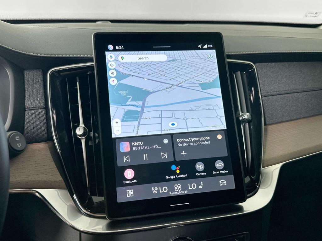 new 2026 Volvo XC90 car, priced at $71,745