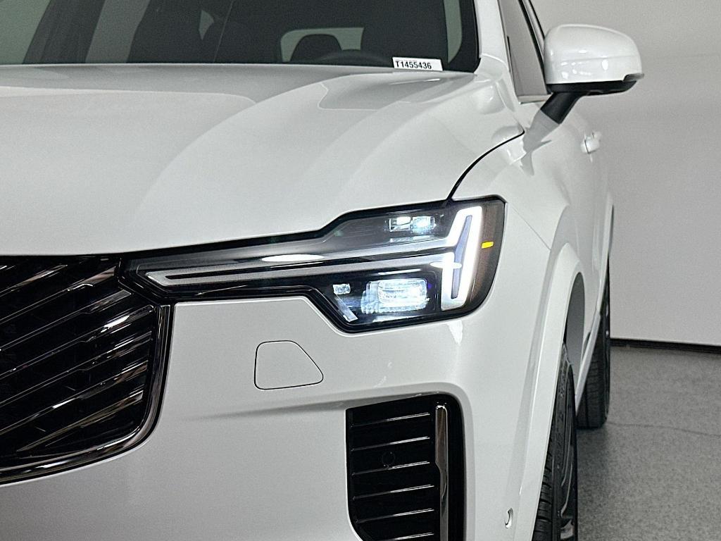 new 2026 Volvo XC90 car, priced at $71,745