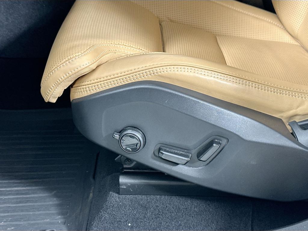used 2022 Volvo XC60 car, priced at $40,193