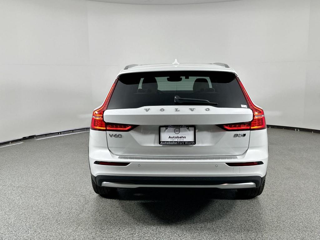 new 2025 Volvo V60 Cross Country car, priced at $56,652