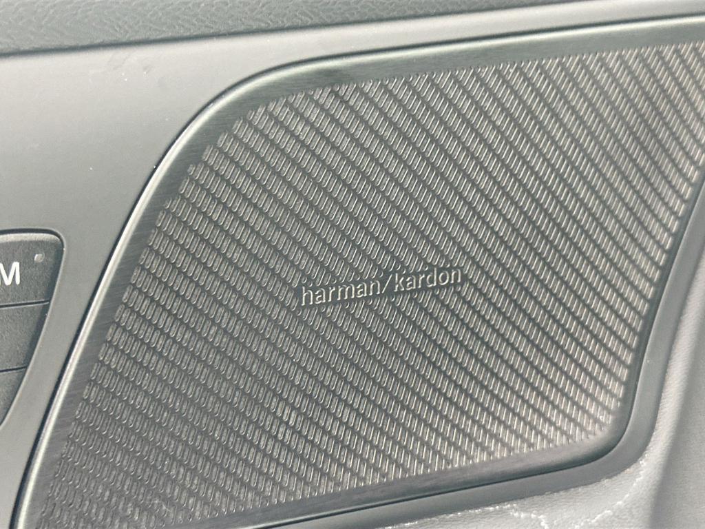 used 2022 Volvo S60 Recharge Plug-In Hybrid car, priced at $31,991