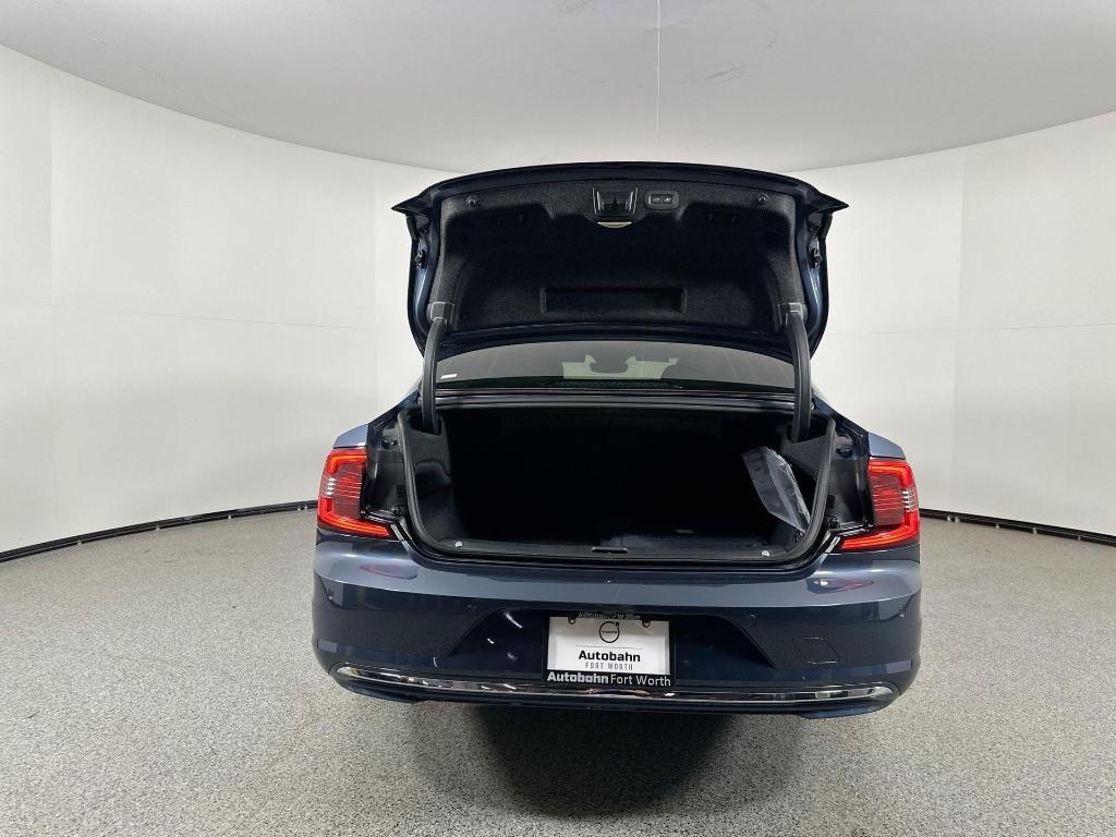 new 2025 Volvo S90 car, priced at $55,891