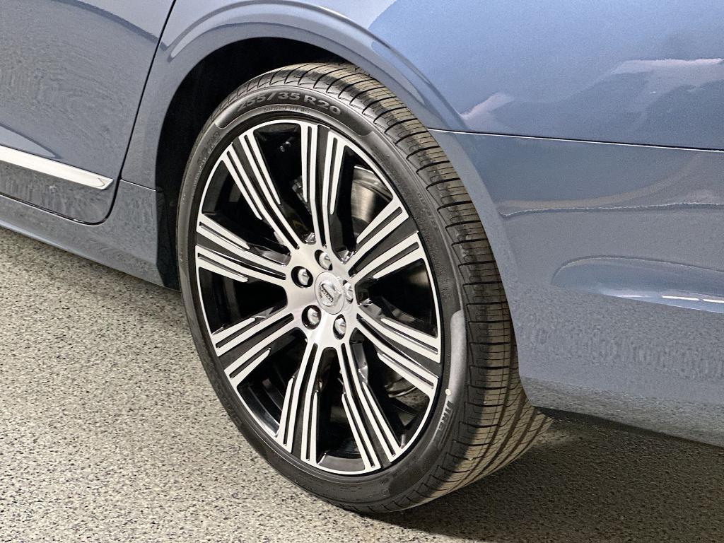 new 2025 Volvo S90 car, priced at $53,891