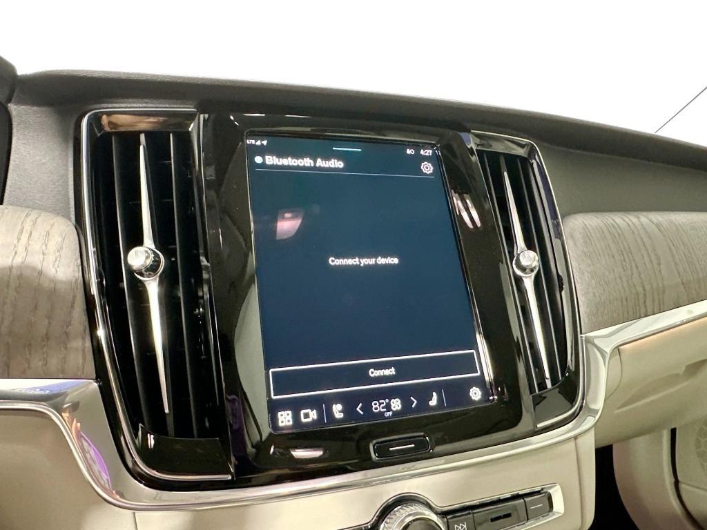 new 2025 Volvo S90 car, priced at $53,891