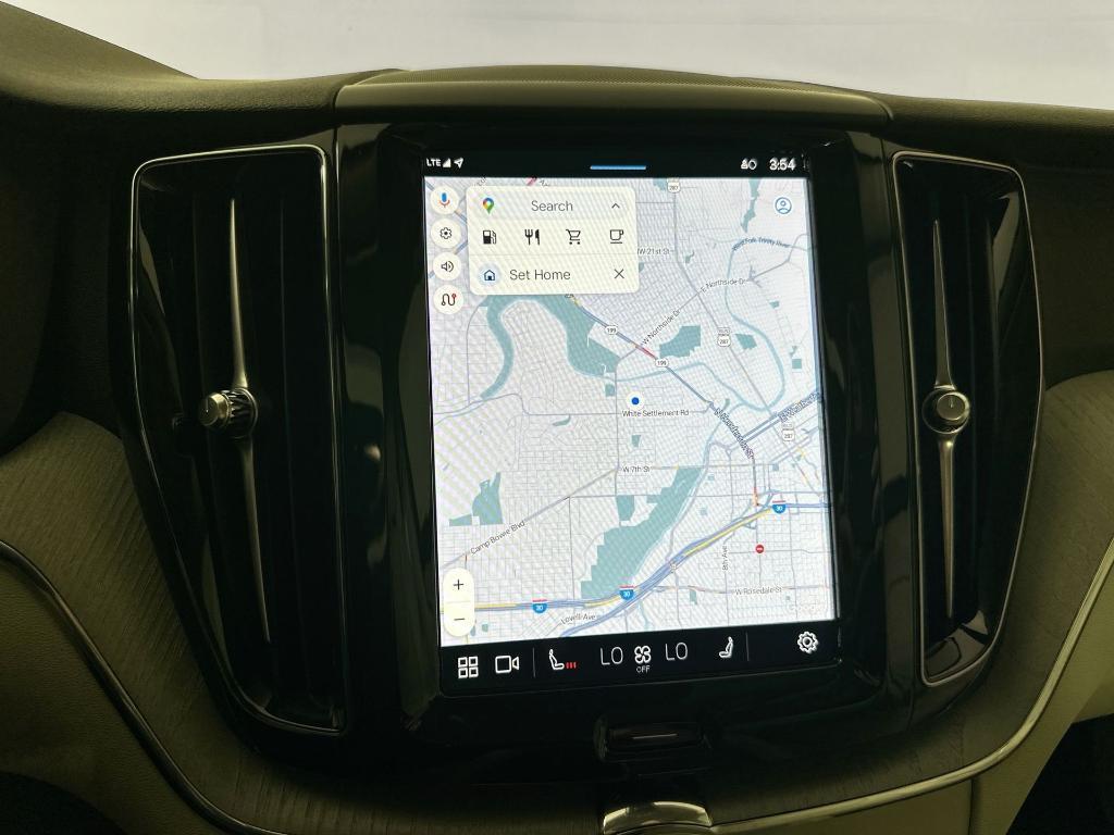 new 2024 Volvo XC60 car, priced at $40,875