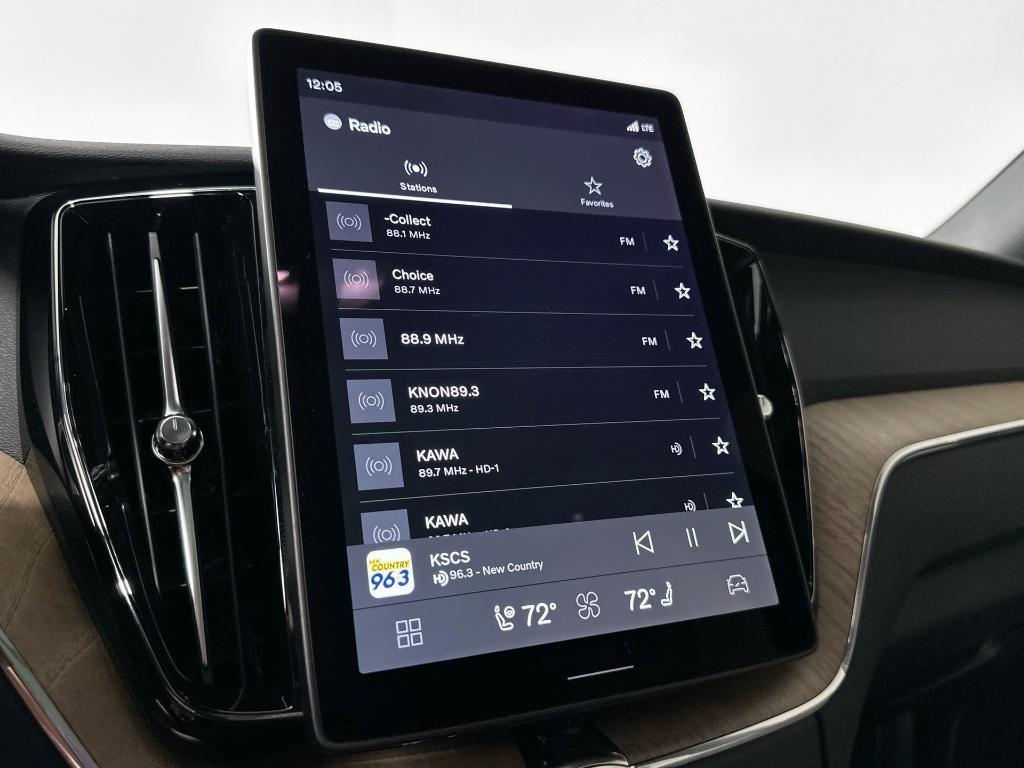 new 2026 Volvo XC60 car, priced at $57,985