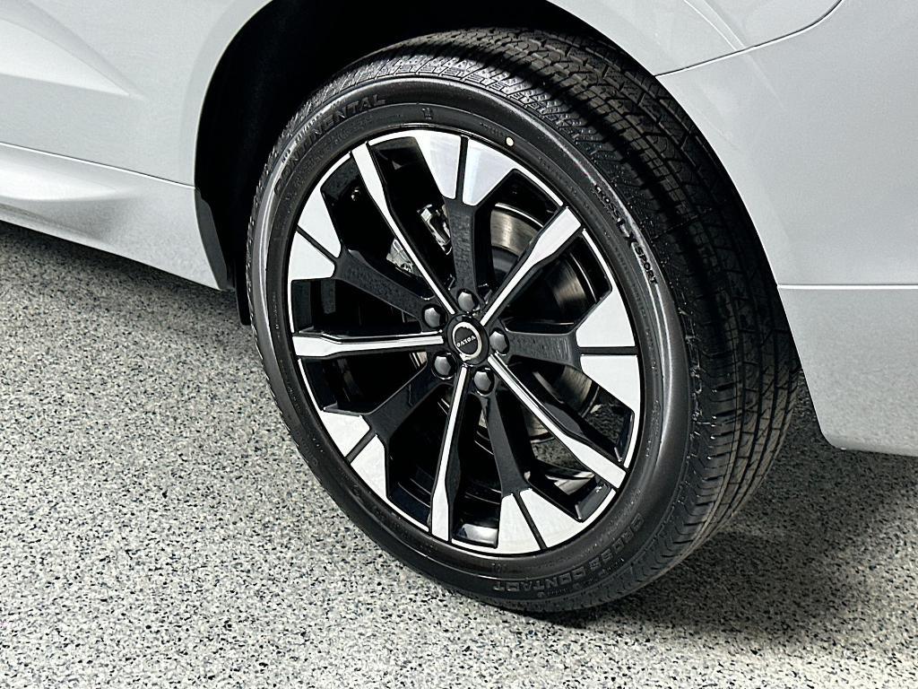 new 2026 Volvo XC60 car, priced at $57,985