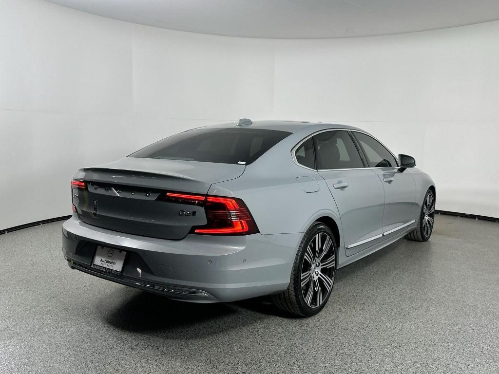 new 2025 Volvo S90 car, priced at $57,795