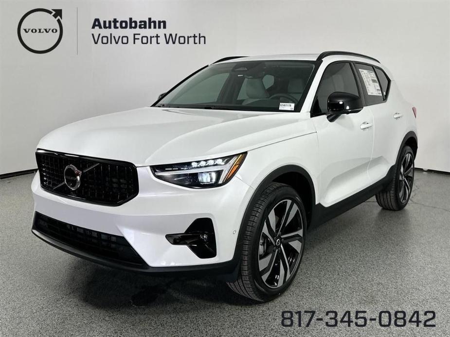 new 2025 Volvo XC40 car, priced at $48,491