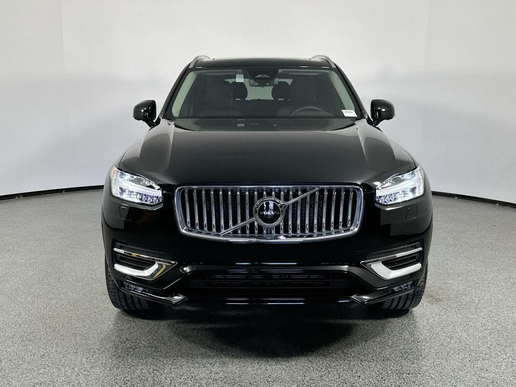 new 2025 Volvo XC90 car, priced at $63,991