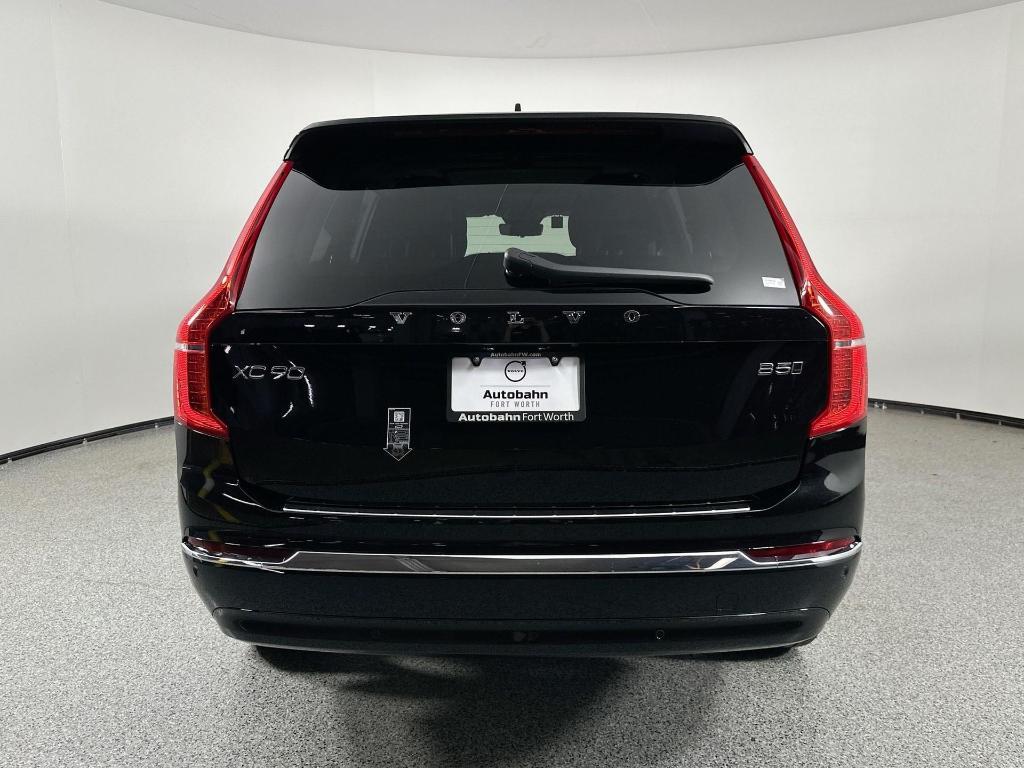 new 2025 Volvo XC90 car, priced at $63,991