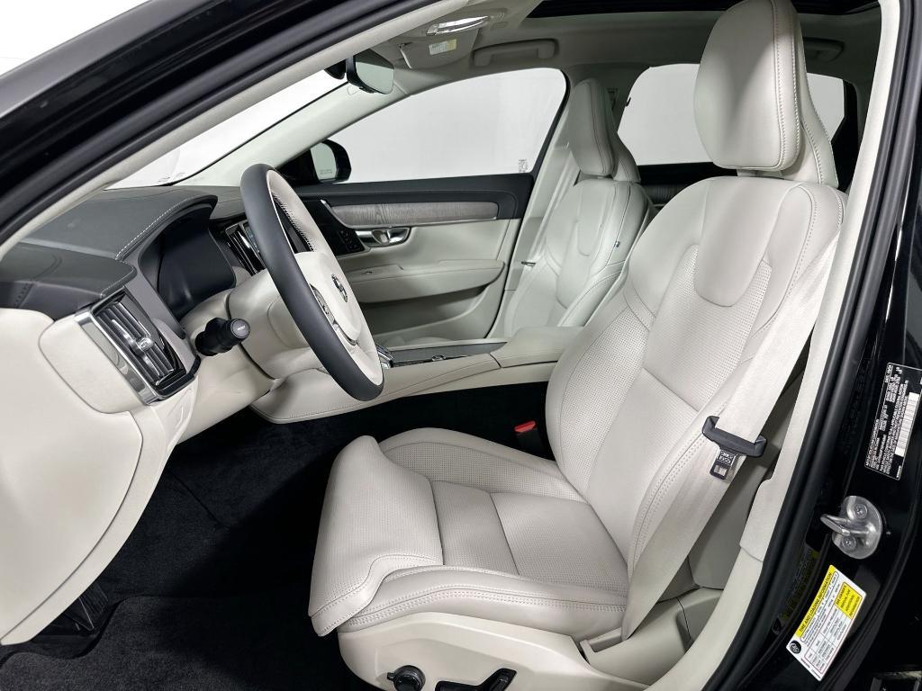 new 2025 Volvo S90 car, priced at $65,595