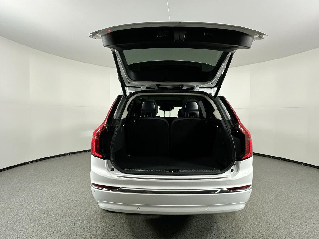 new 2025 Volvo XC90 Plug-In Hybrid car, priced at $72,805