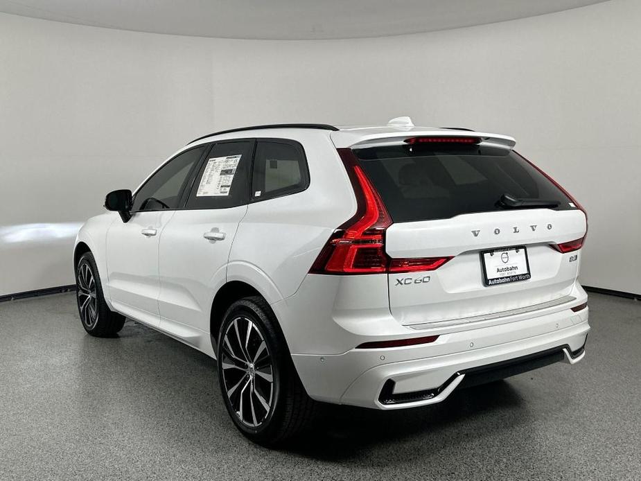 new 2025 Volvo XC60 car, priced at $52,585