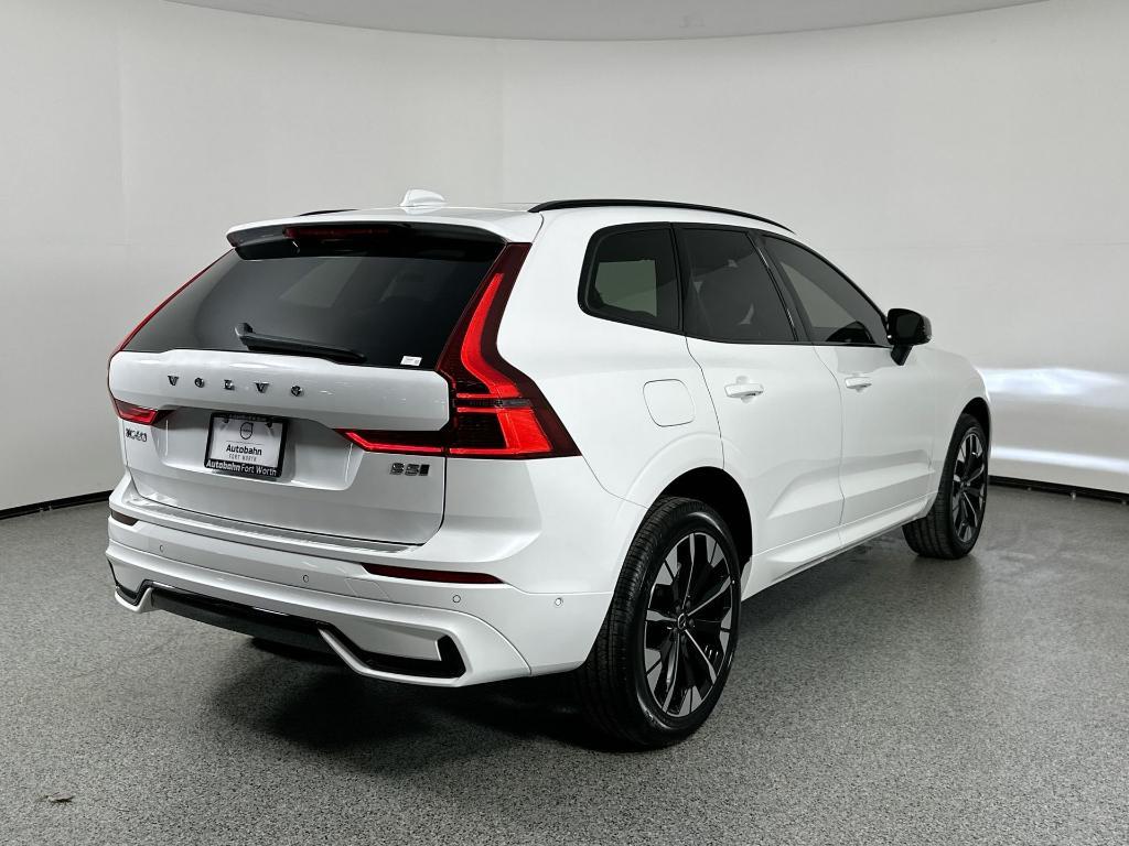 new 2026 Volvo XC60 car, priced at $57,985
