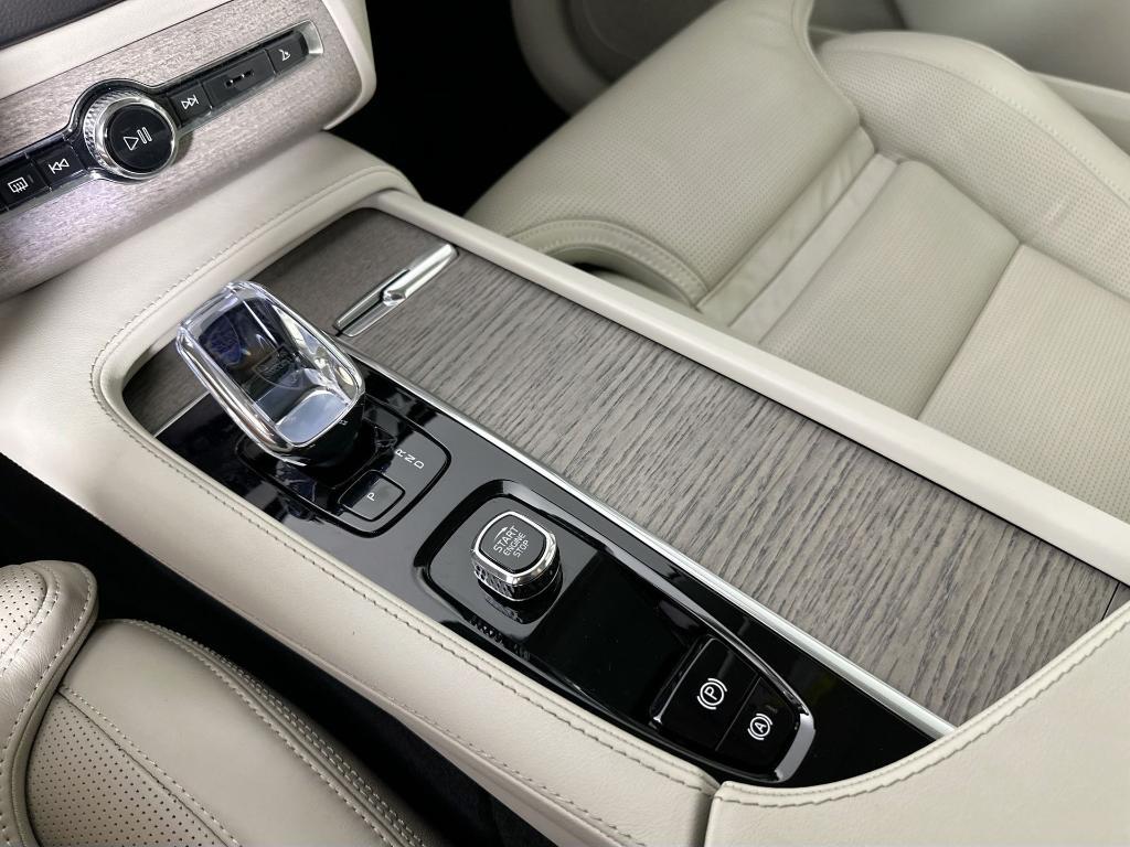 used 2023 Volvo XC90 Recharge Plug-In Hybrid car, priced at $51,487