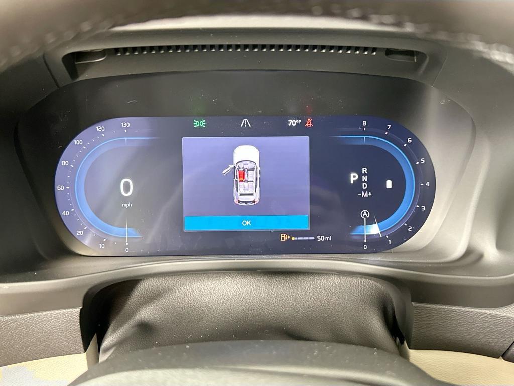 new 2025 Volvo XC40 car, priced at $48,335