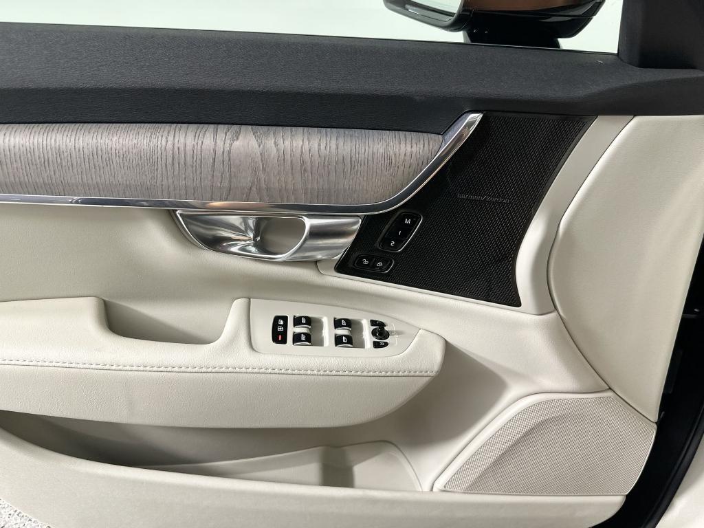 new 2025 Volvo S90 car, priced at $57,741