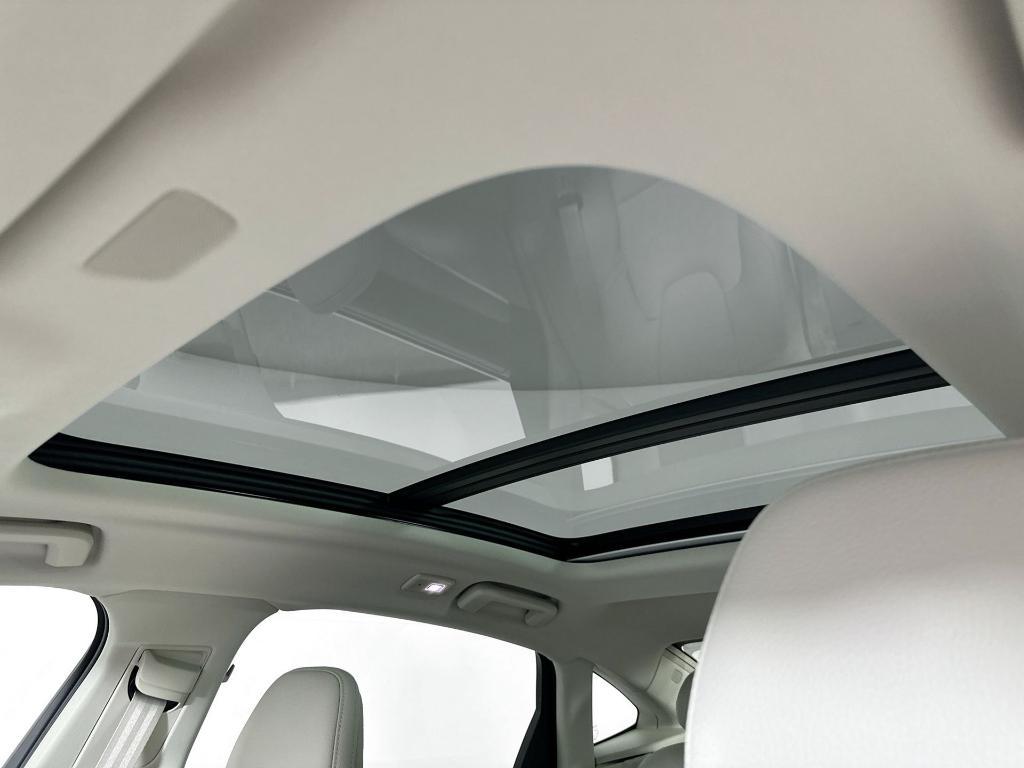 new 2025 Volvo S90 car, priced at $57,741