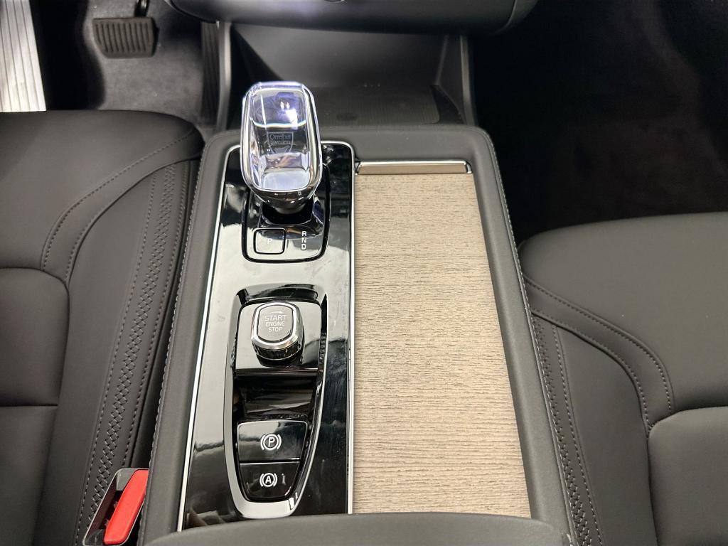 new 2026 Volvo XC90 car, priced at $74,680