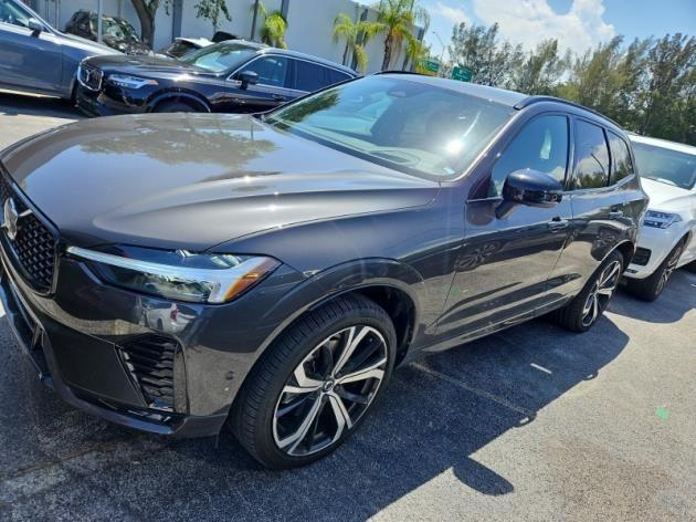 used 2022 Volvo XC60 car, priced at $44,991