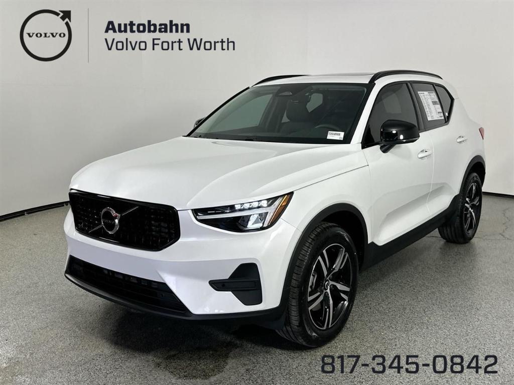 new 2026 Volvo XC40 car