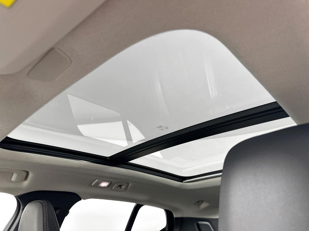 new 2026 Volvo XC40 car