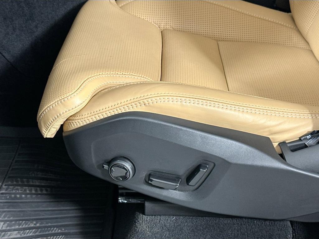 used 2025 Volvo XC90 car, priced at $50,842